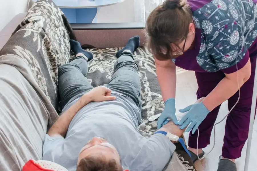 Срочный вывод из запоя в Ухте: быстро, недорого
